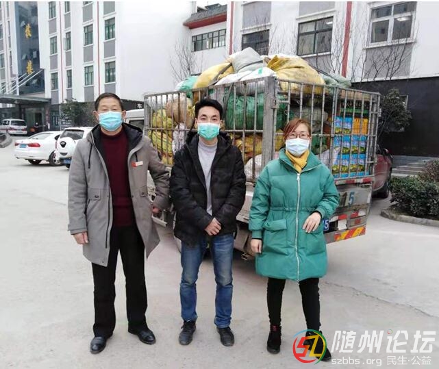 洪2.jpg